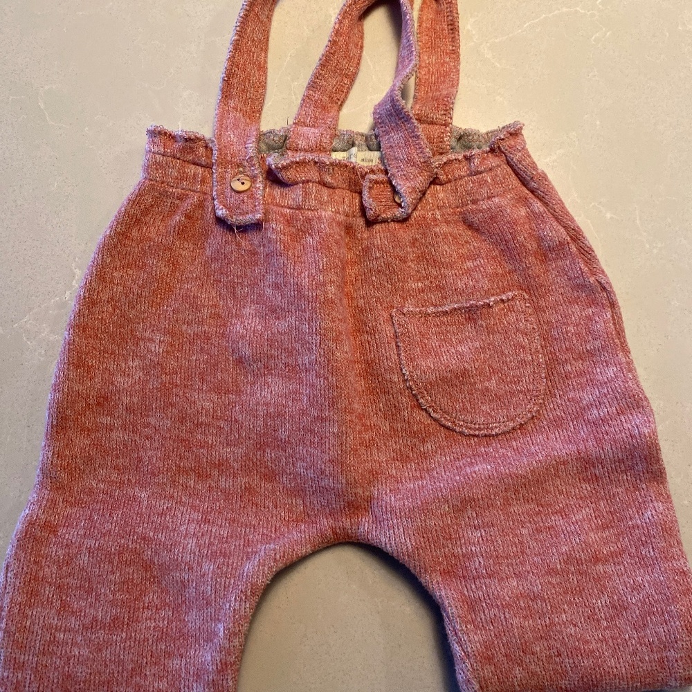 Zara mini pants with suspenders